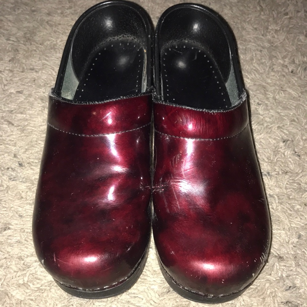 Dansko size 37